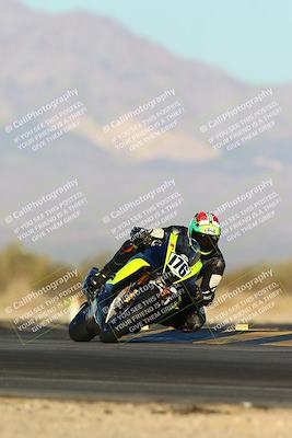 media/Dec-07-2024-CVMA (Sat) [[21c5f1ef85]]/Race 12-Supersport Middleweight/